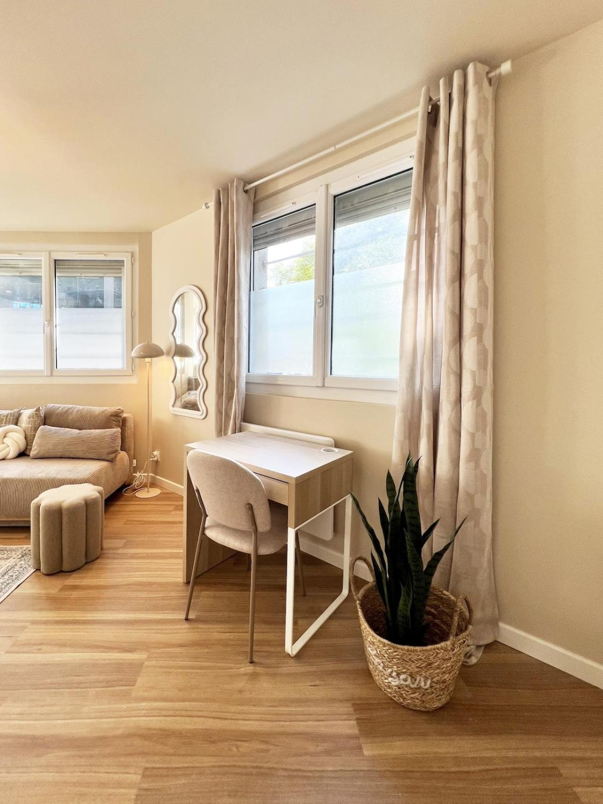 Apartment T2 Renove, Quartier Compans *